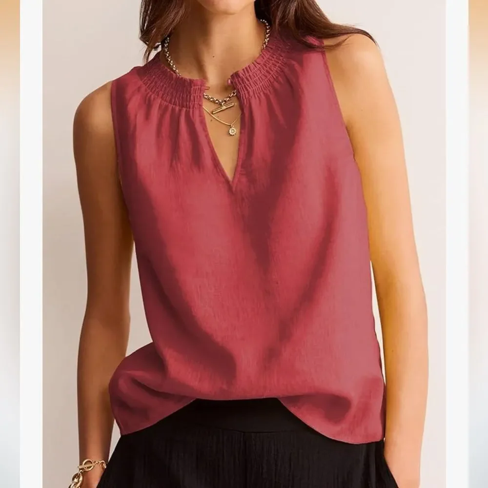 Women’s Red Sleeveless V-Neck Top Size Small
